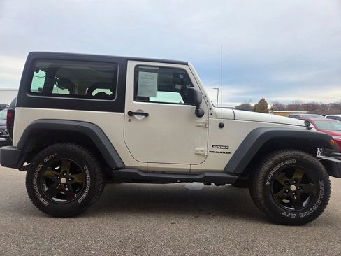 Used 2015 Jeep Wrangler Sport w/ Trailer Tow Group image 8