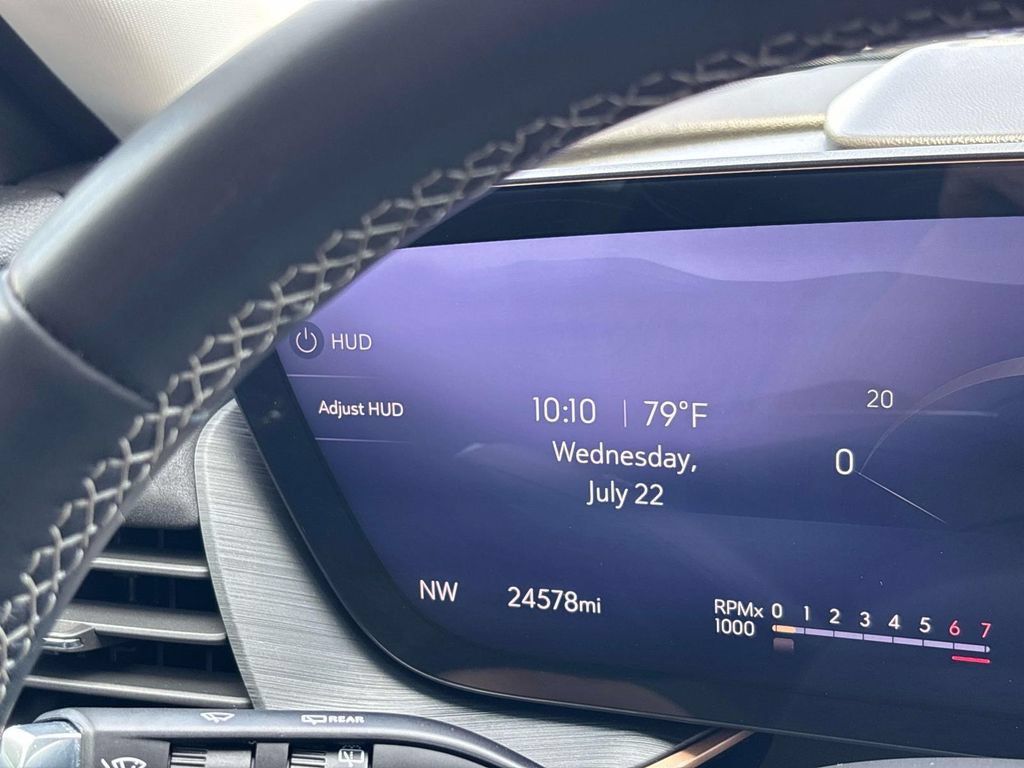 Used 2025 Buick Envision Sport Touring AWD/4WD image 23