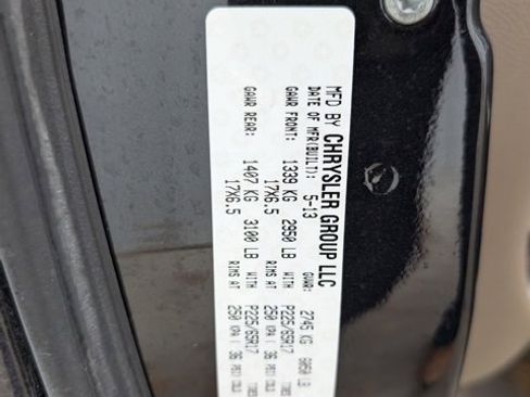 Used 2013 Chrysler Town & Country Limited w/ Luxury Group image 28