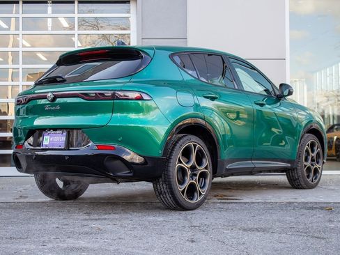 New 2025 Alfa Romeo Tonale image 10