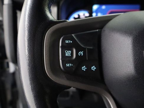 Used 2022 Ford Bronco Black Diamond image 17