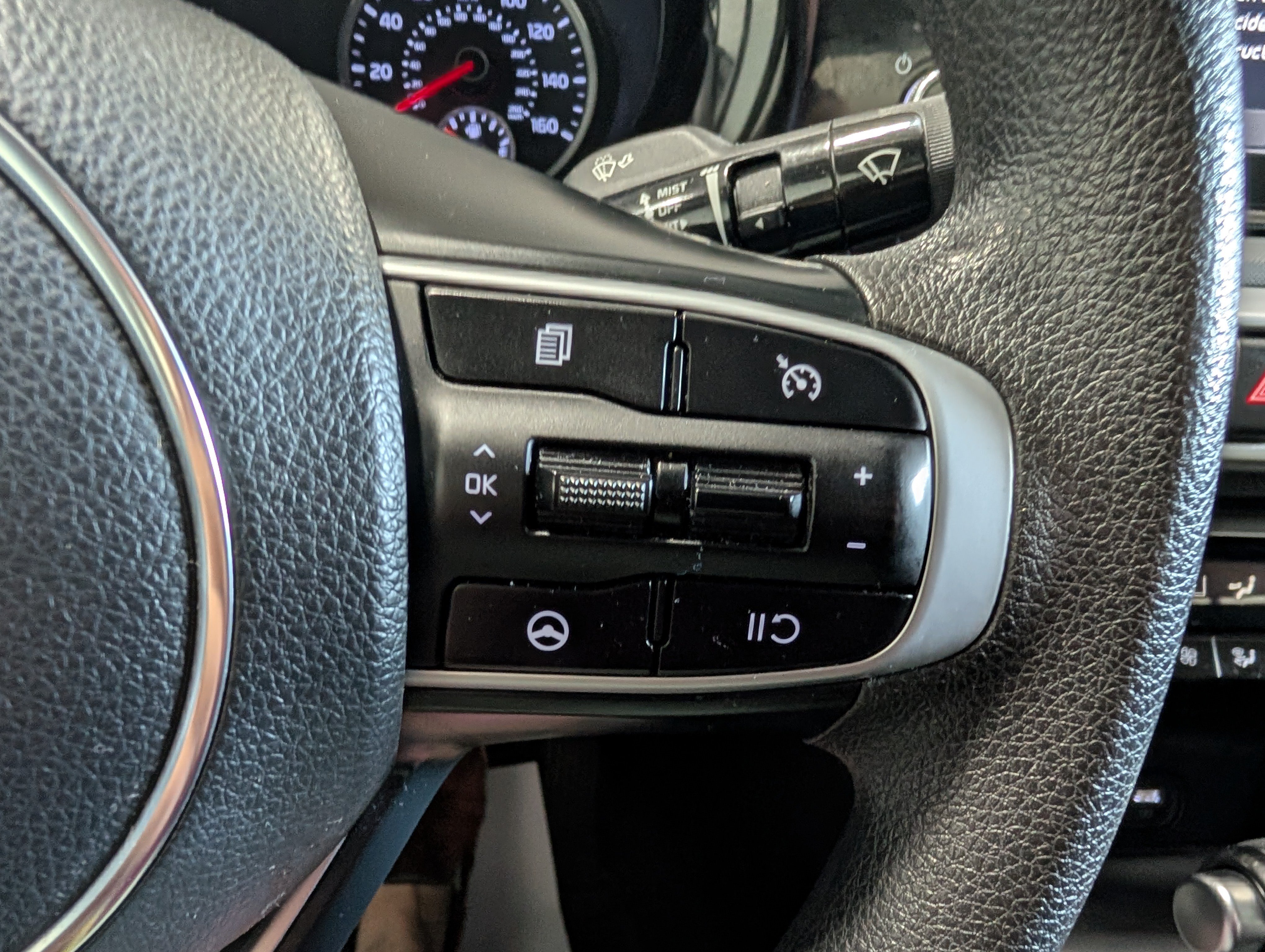 Used 2023 Kia K5 LXS FWD image 21
