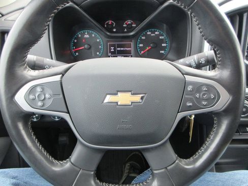 Certified 2022 Chevrolet Colorado LT w/ LT Convenience Package image 25