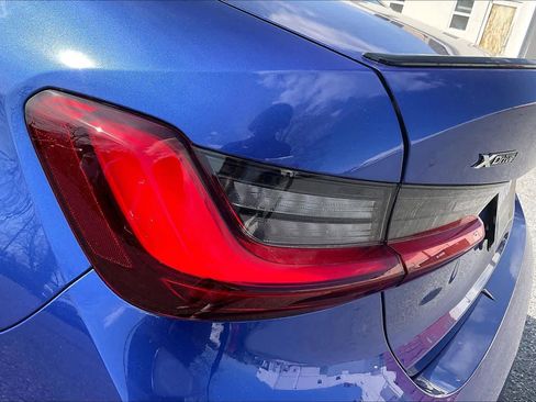 Used 2026 BMW 330i xDrive Sedan w/ M Sport Package AWD/4WD image 14