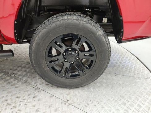 Certified 2022 Toyota Tacoma SR image 20