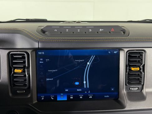 Used 2024 Ford Bronco Badlands image 13