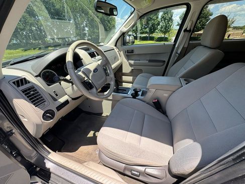 Used 2011 Ford Escape XLT FWD image 24