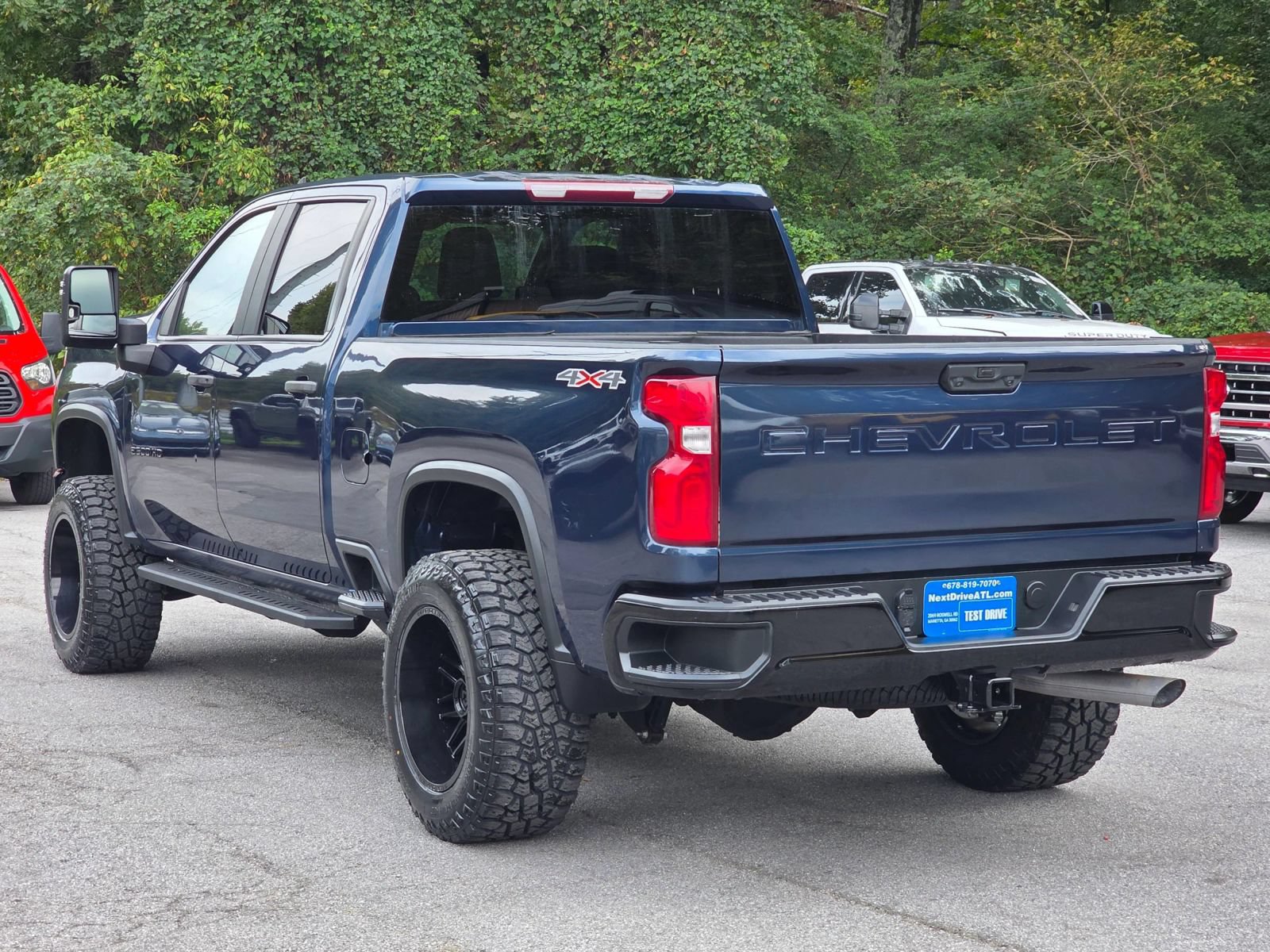 Used 2021 Chevrolet Silverado 2500 Custom w/ Custom Value Package AWD/4WD image 5