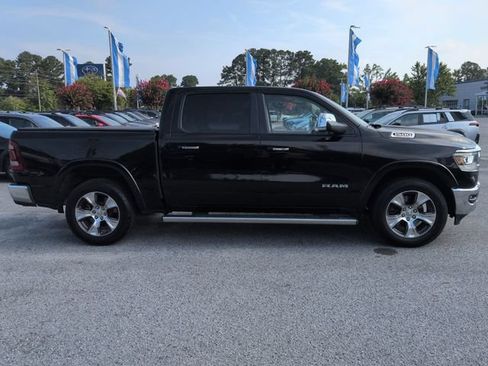 Used 2019 RAM 1500 Laramie w/ Trailer Tow Group AWD/4WD image 2