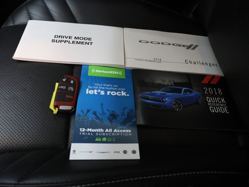 Used 2018 Dodge Challenger SRT Hellcat RWD image 68