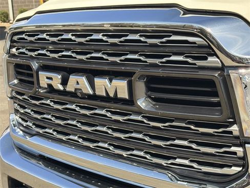 Used 2020 RAM 2500 Limited image 17