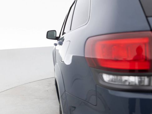 Used 2019 Jeep Grand Cherokee Limited X AWD/4WD image 13