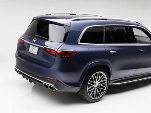 Used 2024 Mercedes-Benz GLS 63 AMG 4MATIC image 27