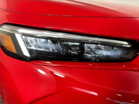 Used 2025 Honda Civic FWD Hybrid Sedan image 31