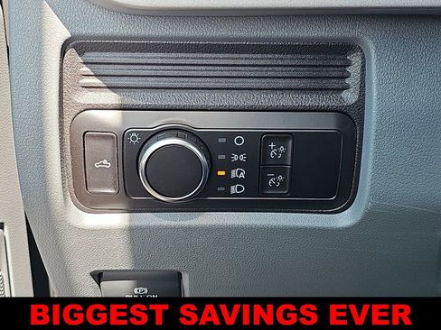 New 2025 Ford F250 XL w/ FX4 Off-Road Package image 26