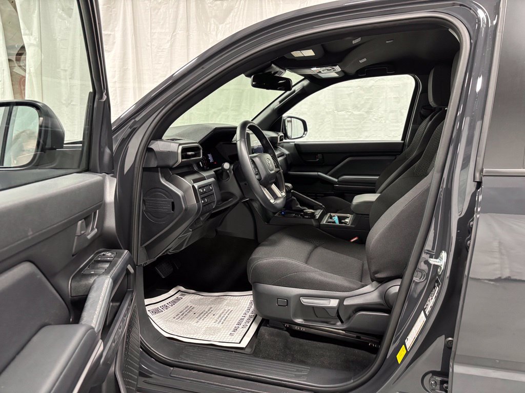 Used 2026 Toyota 4Runner SR5 AWD/4WD image 10