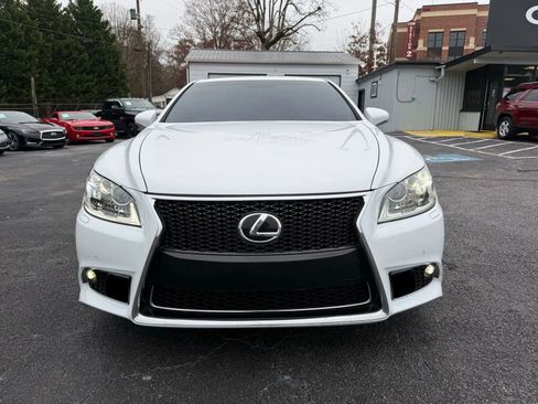 Used 2014 Lexus LS 460 image 10