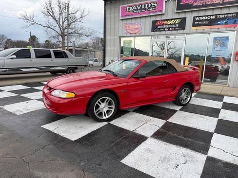 Used 1997 Ford Mustang GT image 2