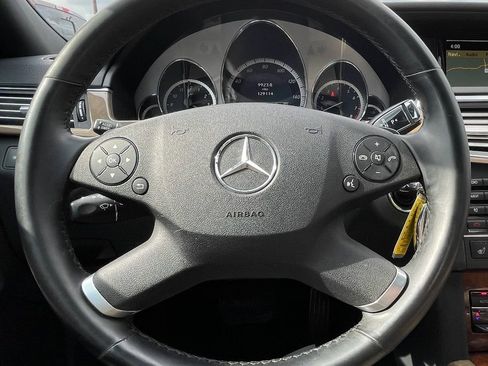 Used 2011 Mercedes-Benz E 350 4MATIC Sedan w/ Premium 1 Pkg image 21