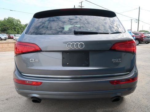 Used 2017 Audi Q5 2.0T Premium image 10