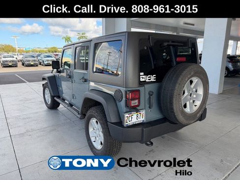 Used 2014 Jeep Wrangler Unlimited Sport w/ Quick Order Package 24S AWD/4WD image 3