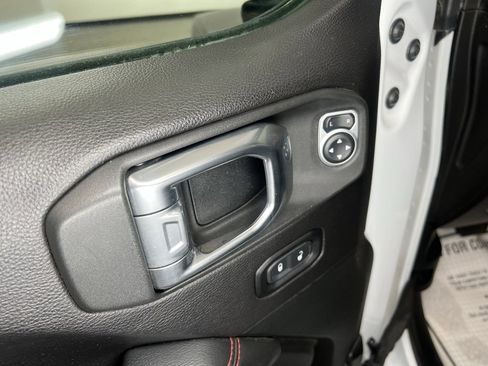 Used 2020 Jeep Gladiator Rubicon image 15