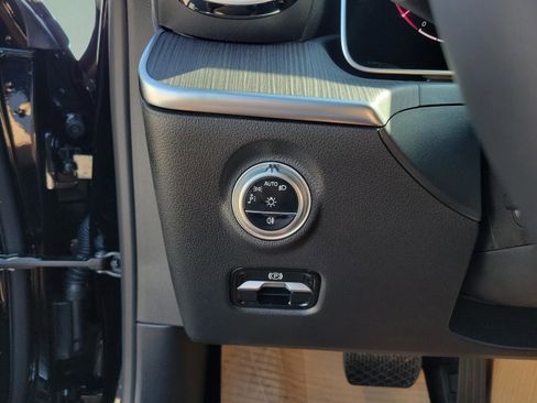 Used 2026 Mercedes-Benz C 300 C 300 image 26