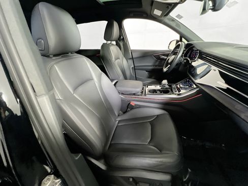 Used 2021 Audi Q7 3.0T Prestige image 31