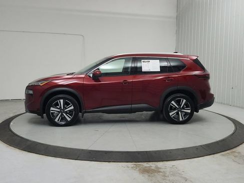 Used 2024 Nissan Rogue SL w/ SL Premium Package FWD image 5