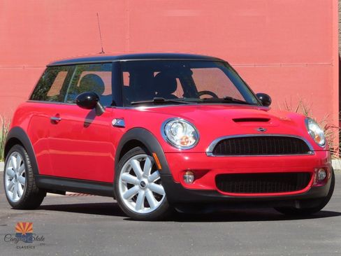 Used 2007 MINI Cooper S image 1