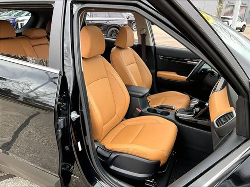 Used 2024 Kia Seltos EX image 11