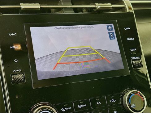 Used 2023 Hyundai Santa Cruz SEL image 18