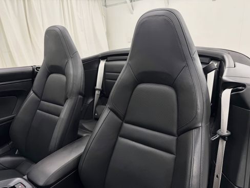 Certified 2022 Porsche 911 Carrera GTS image 36