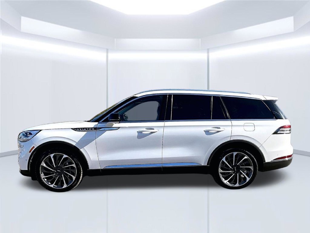 Used 2020 Lincoln Aviator Reserve w/ Equipment Group 202A AWD/4WD image 36