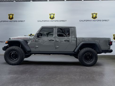 Used 2022 Jeep Gladiator Rubicon w/ Trailer Tow Package AWD/4WD image 2
