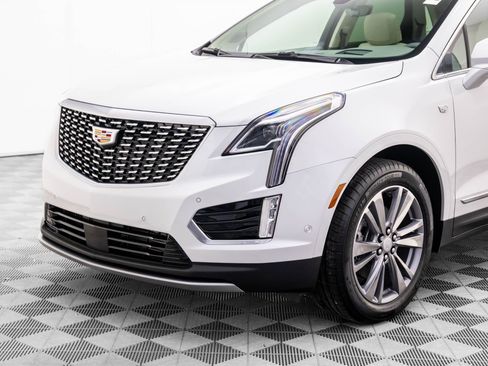 New 2026 Cadillac XT5 Premium Luxury w/ LPO, Floor Liner Package image 35