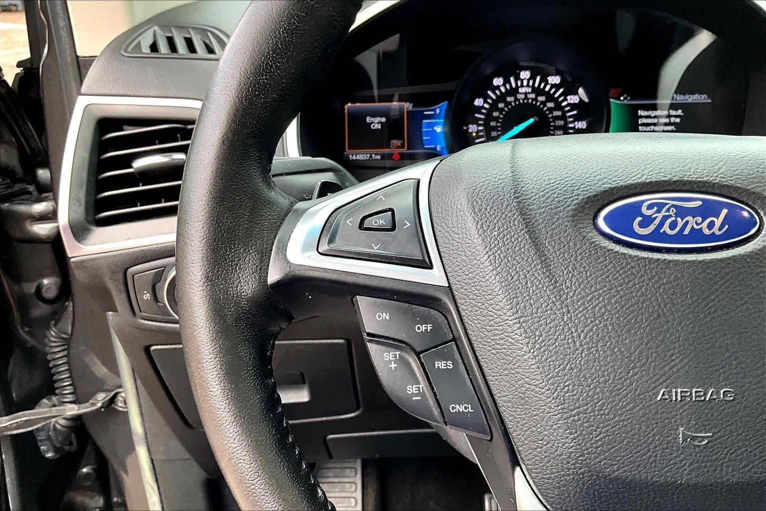 Used 2015 Ford Edge SEL w/ Equipment Group 201A FWD image 24