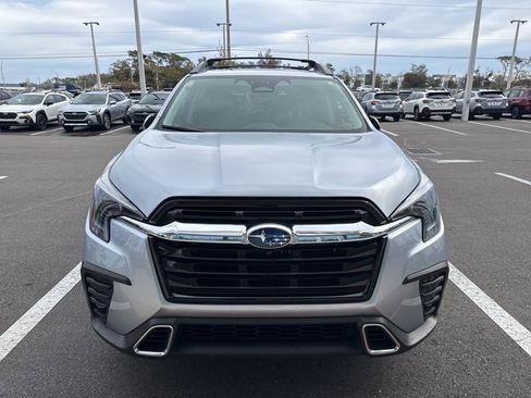 Used 2023 Subaru Ascent Touring image 2