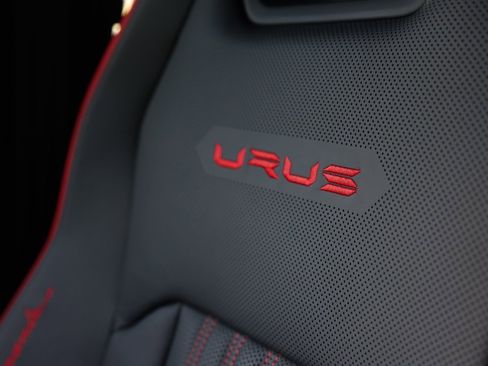 Used 2024 Lamborghini Urus Performante image 58