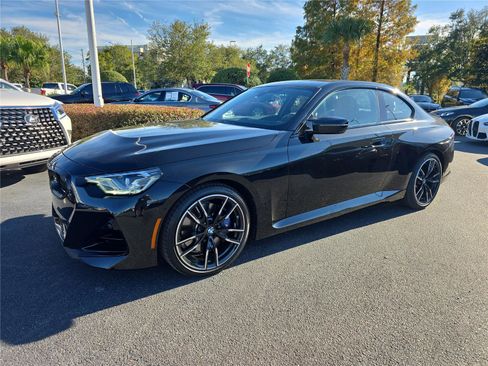 Used 2025 BMW M240i Coupe image 5