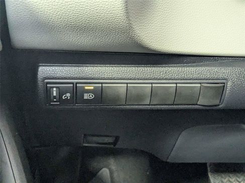 Used 2025 Toyota Corolla LE FWD image 16