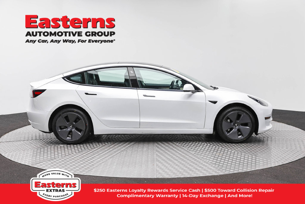 Used 2023 Tesla Model 3 Standard Range RWD image 5
