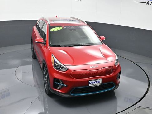 Used 2022 Kia Niro EX Premium image 48
