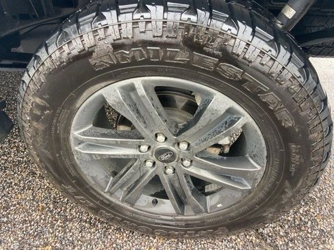 Used 2022 Ford F150 XLT w/ Equipment Group 302A High image 11