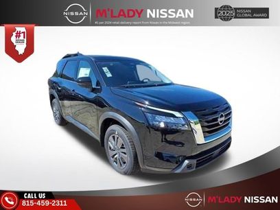 New 2025 Nissan Pathfinder SV