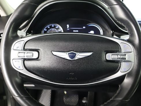 Used 2025 Genesis GV70 2.5T image 19