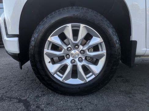 Used 2021 Chevrolet Silverado 1500 Custom image 45