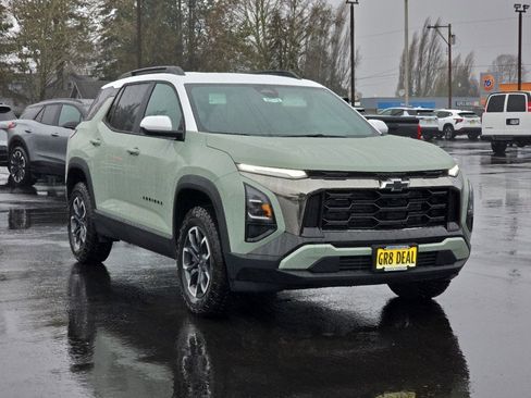 New 2026 Chevrolet Equinox ACTIV image 2