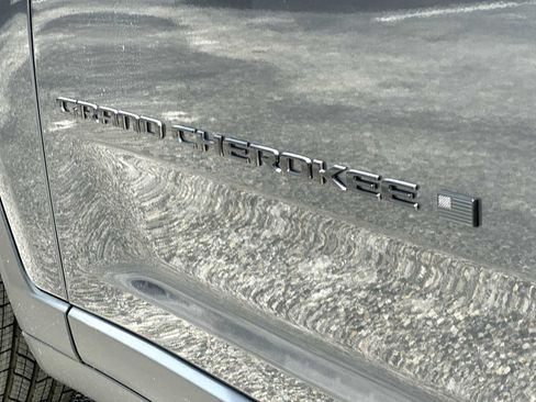 New 2026 Jeep Grand Cherokee Altitude RWD image 15