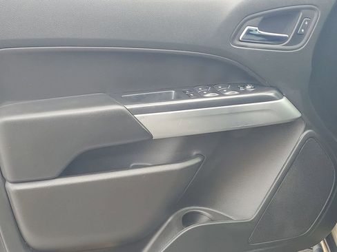 Used 2021 Chevrolet Colorado ZR2 image 40